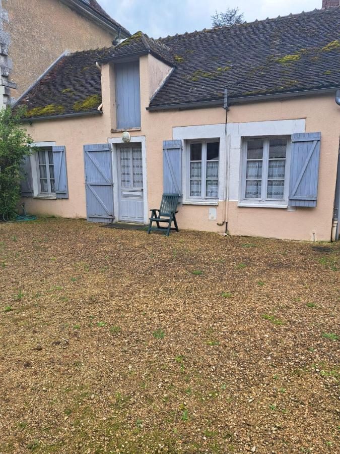 Domaine De Sainte Anne Bed & Breakfast Venoy Dış mekan fotoğraf