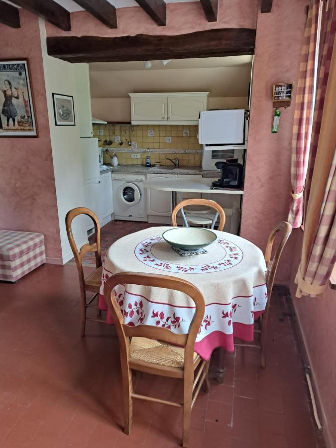 Domaine De Sainte Anne Bed & Breakfast Venoy Dış mekan fotoğraf